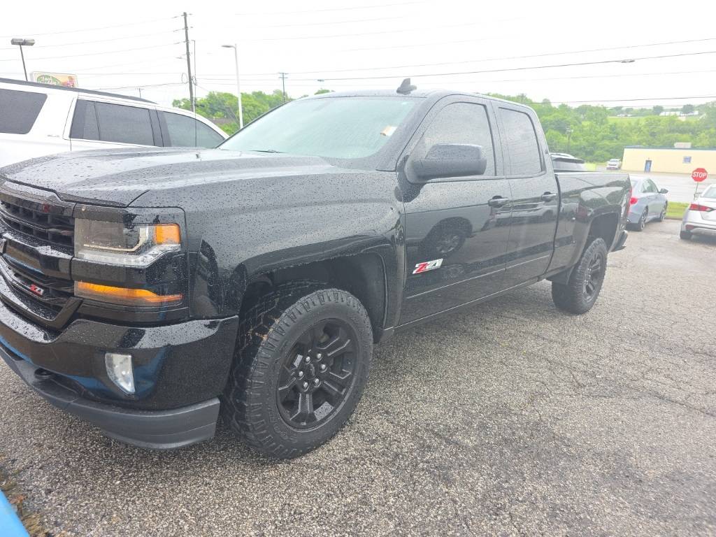 2017 Chevrolet Silverado 1500 LT — Pickup Truck — 155,465 mi — Shelbyville, KY