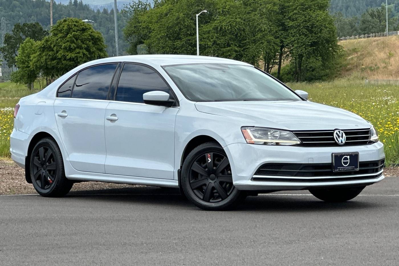 2017 Volkswagen Jetta 1.4T S — Sedan — 50,004 mi — Eugene, OR