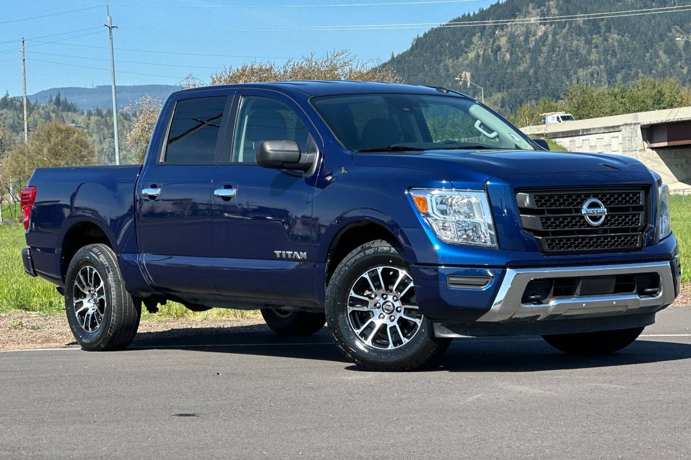 2021 Nissan Titan SV — Pickup Truck — 81,744 mi — Eugene, OR