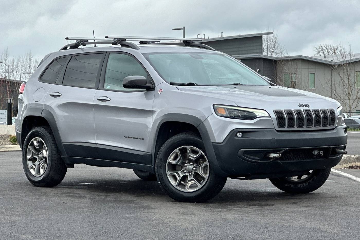 2019 Jeep Cherokee Trailhawk — SUV — 83,358 mi — Eugene, OR