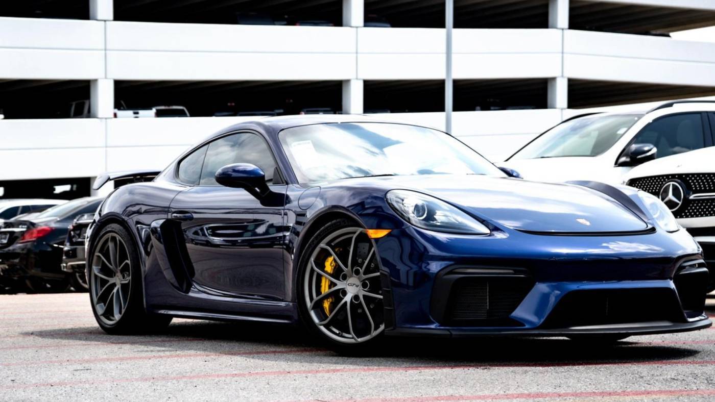 2020 Porsche 718 Cayman GT4