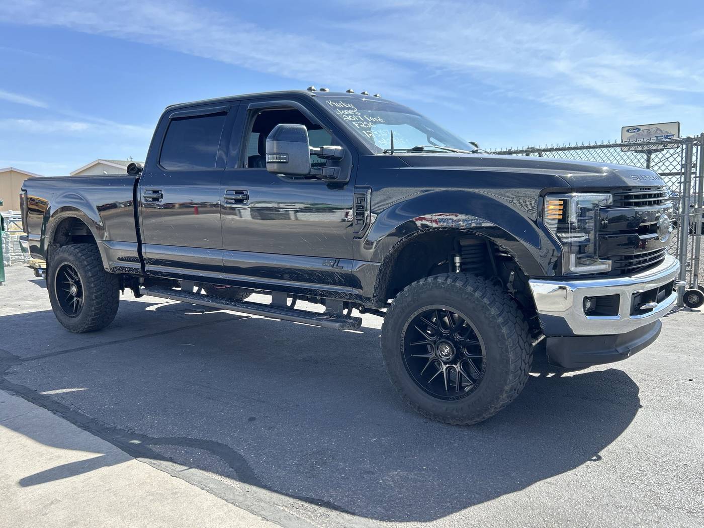 2017 Ford Super Duty F-250 Lariat — Pickup Truck — 123,137 mi — Show Low, AZ