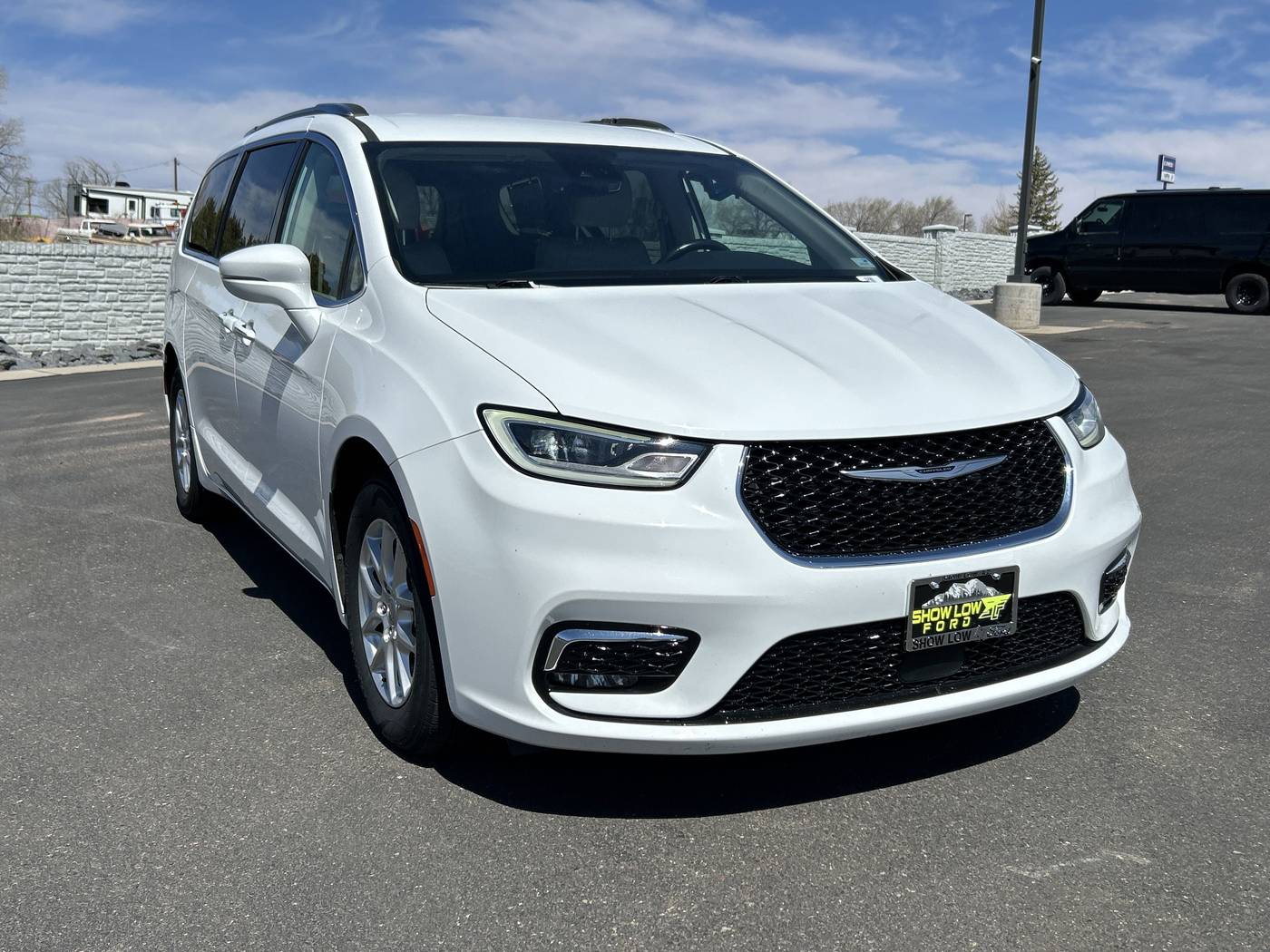 2021 Chrysler Pacifica Touring L — Minivan — 68,520 mi — Show Low, AZ