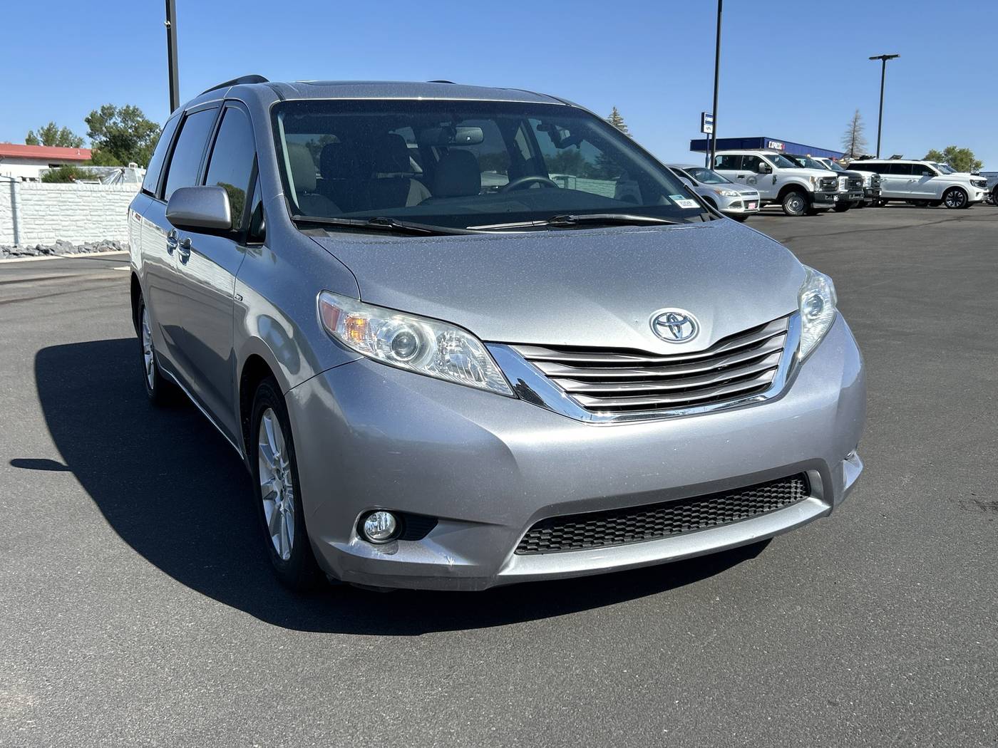 2017 Toyota Sienna XLE Premium — Minivan — 94,928 mi — Show Low, AZ