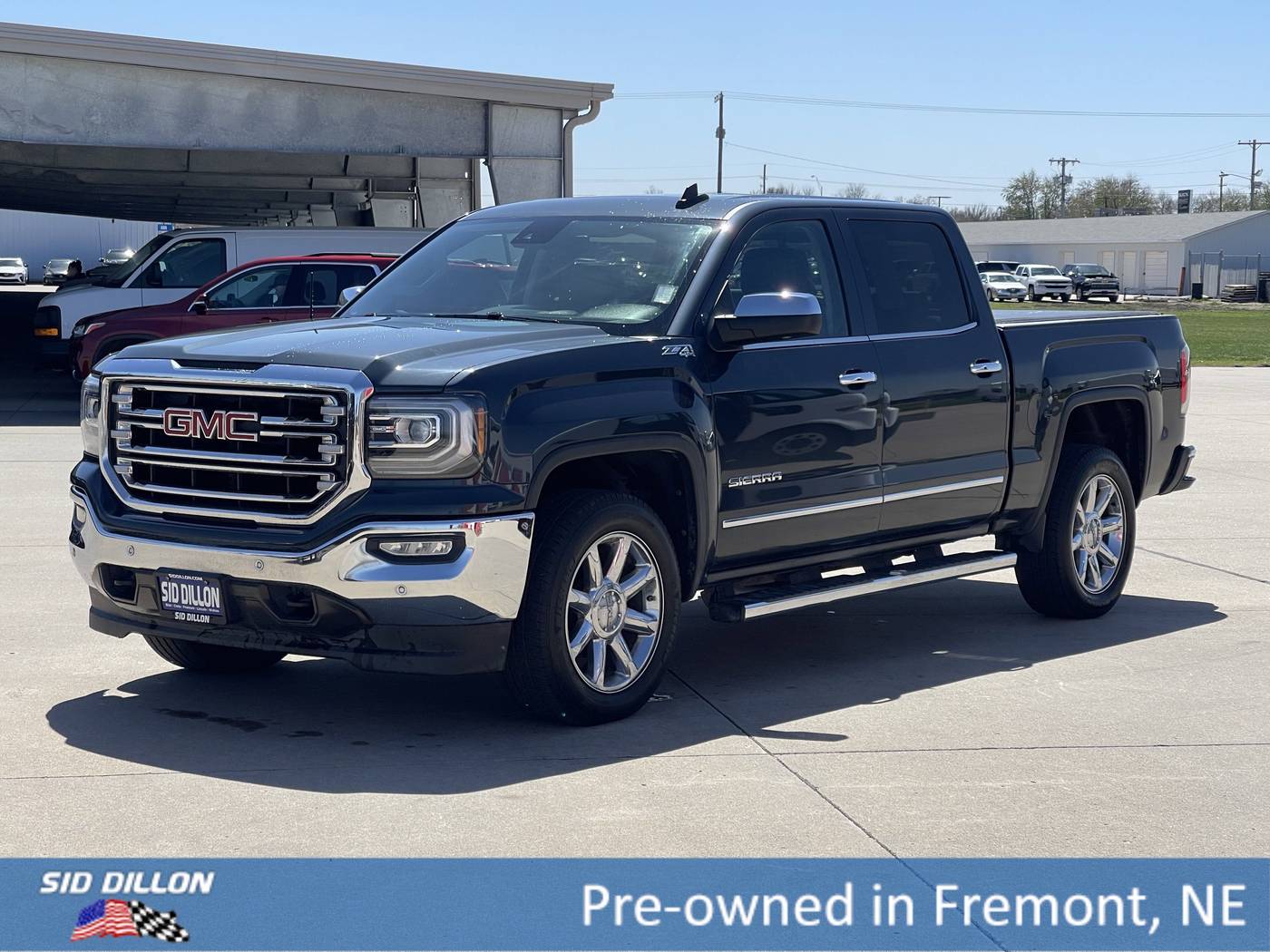 2017 GMC Sierra 1500 SLT — Pickup Truck — 120,390 mi — Lincoln, NE