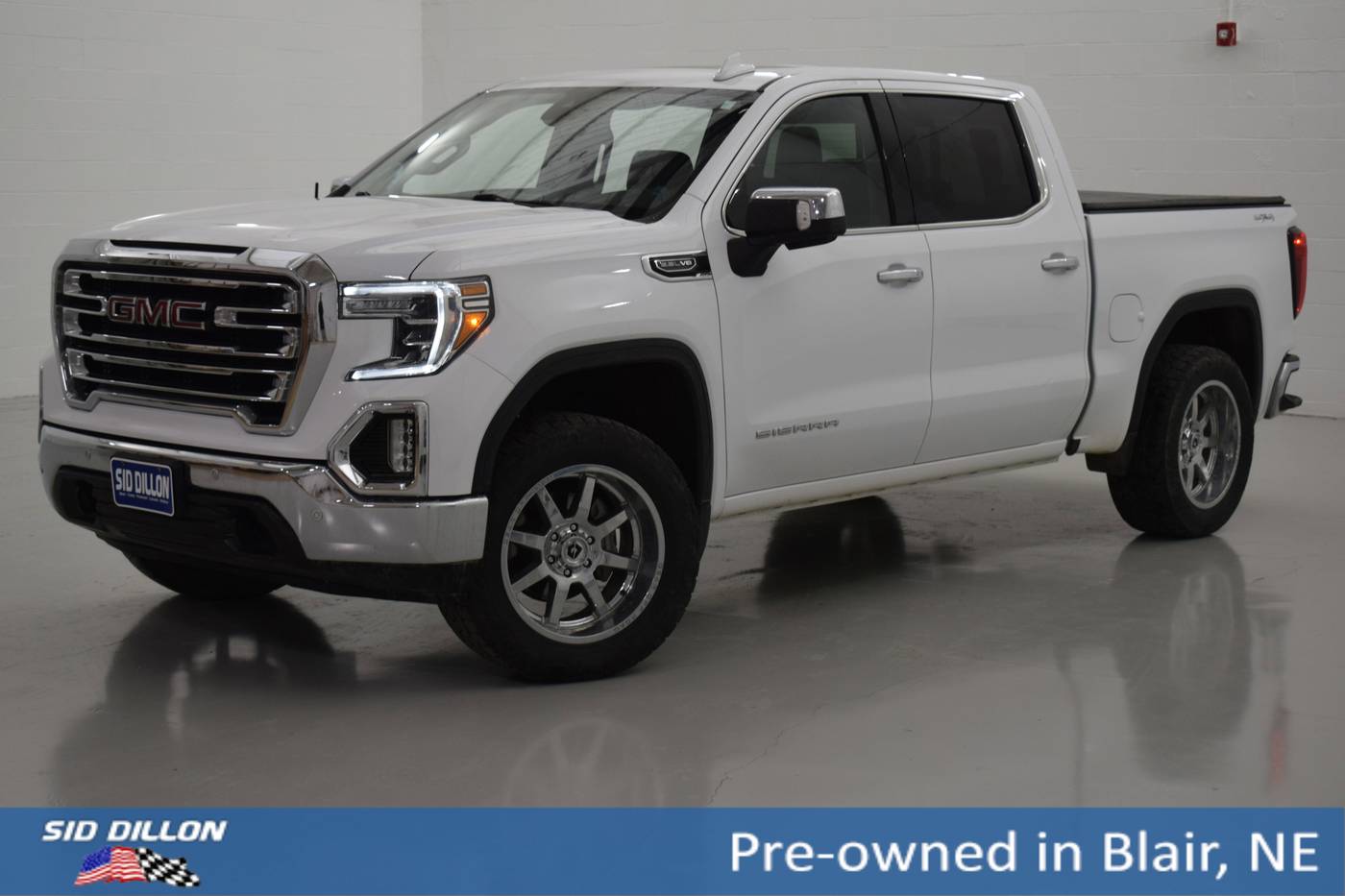 2019 GMC Sierra 1500 SLT — Pickup Truck — 73,404 mi — Lincoln, NE