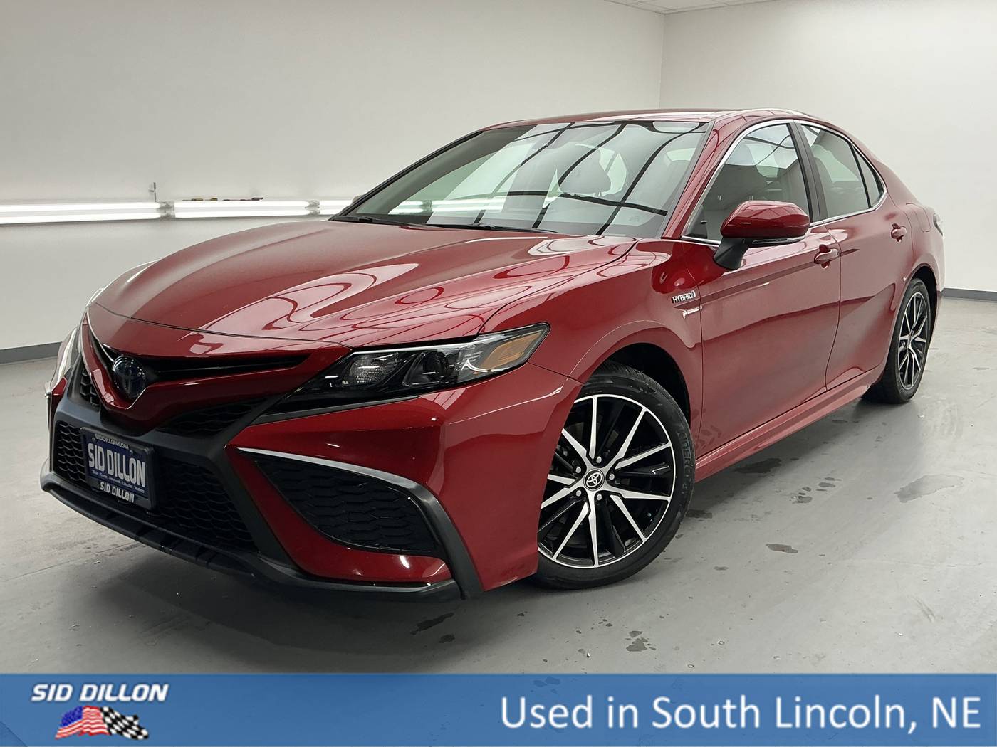 2021 Toyota Camry Hybrid SE — Sedan — 36,087 mi — Lincoln, NE
