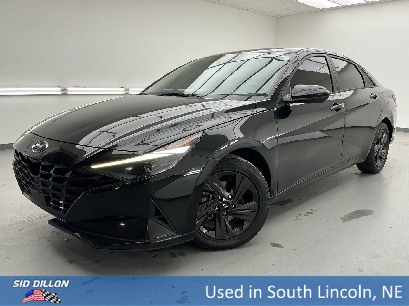 2021 Hyundai Elantra SEL — Sedan — 118,663 mi — Lincoln, NE