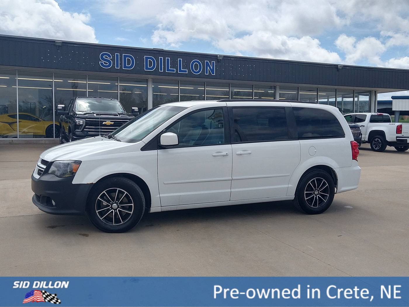 2017 Dodge Grand Caravan GT — Minivan — 141,625 mi — Lincoln, NE