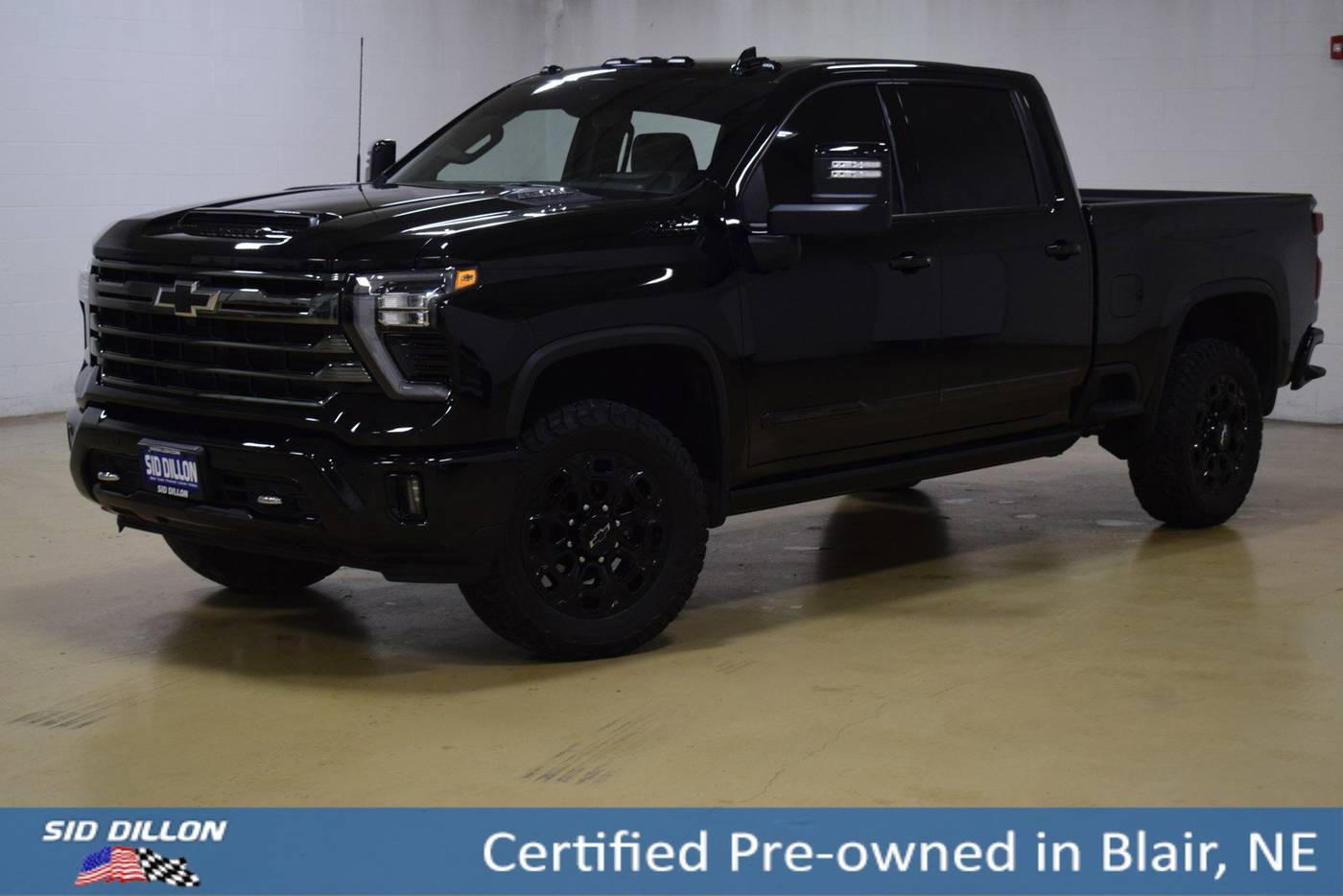 2024 Chevrolet Silverado 2500HD High Country — Pickup Truck — 11,270 mi — Lincoln, NE