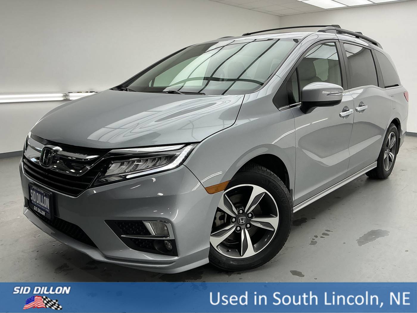 2018 Honda Odyssey Touring — Minivan — 60,149 mi — Lincoln, NE