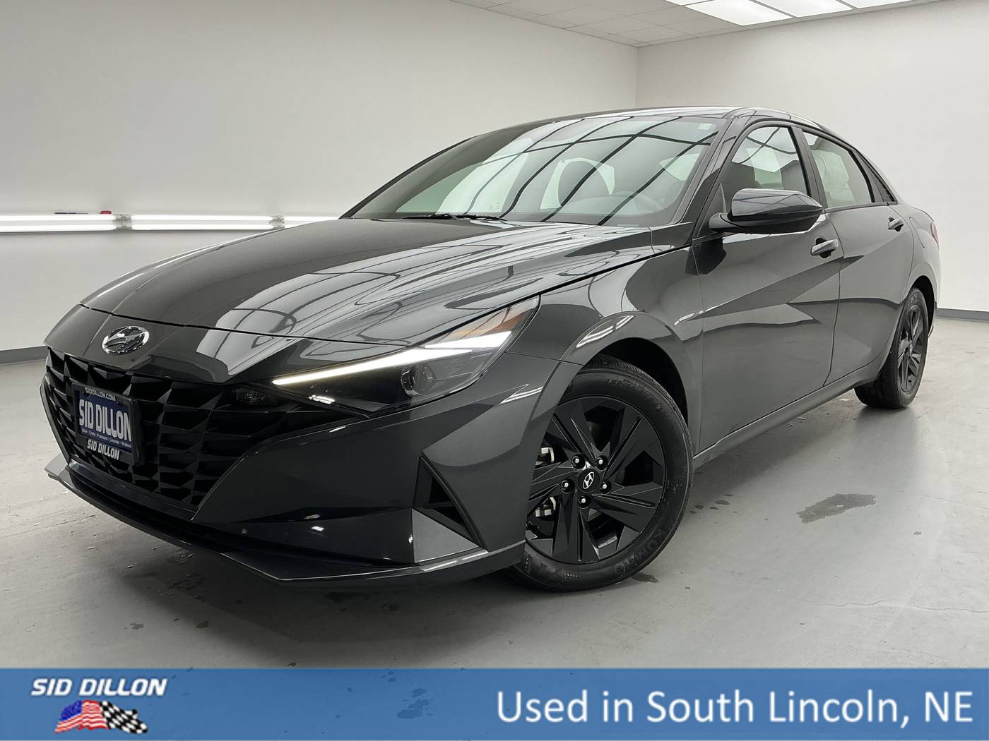 2022 Hyundai Elantra SEL — Sedan — 37,004 mi — Lincoln, NE