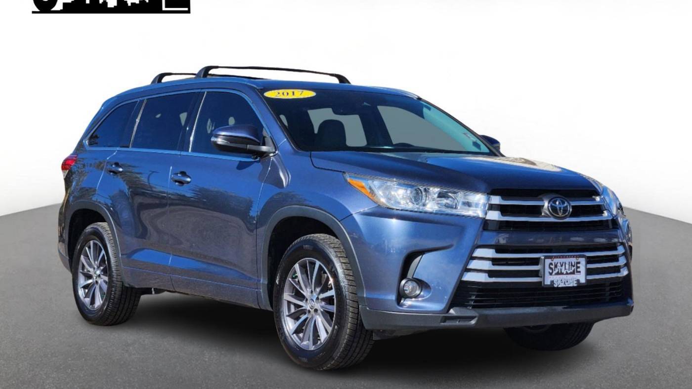 2017 Toyota Highlander XLE — SUV — 76,196 mi — Denver, CO