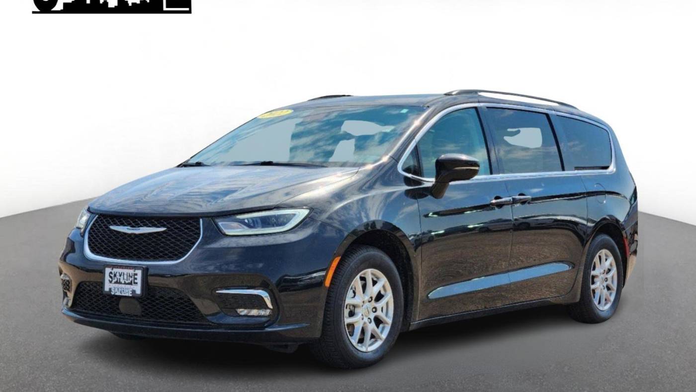 2022 Chrysler Pacifica Touring L — Minivan — 65,224 mi — Denver, CO