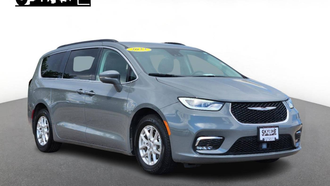 2022 Chrysler Pacifica Touring L — Minivan — 70,832 mi — Denver, CO