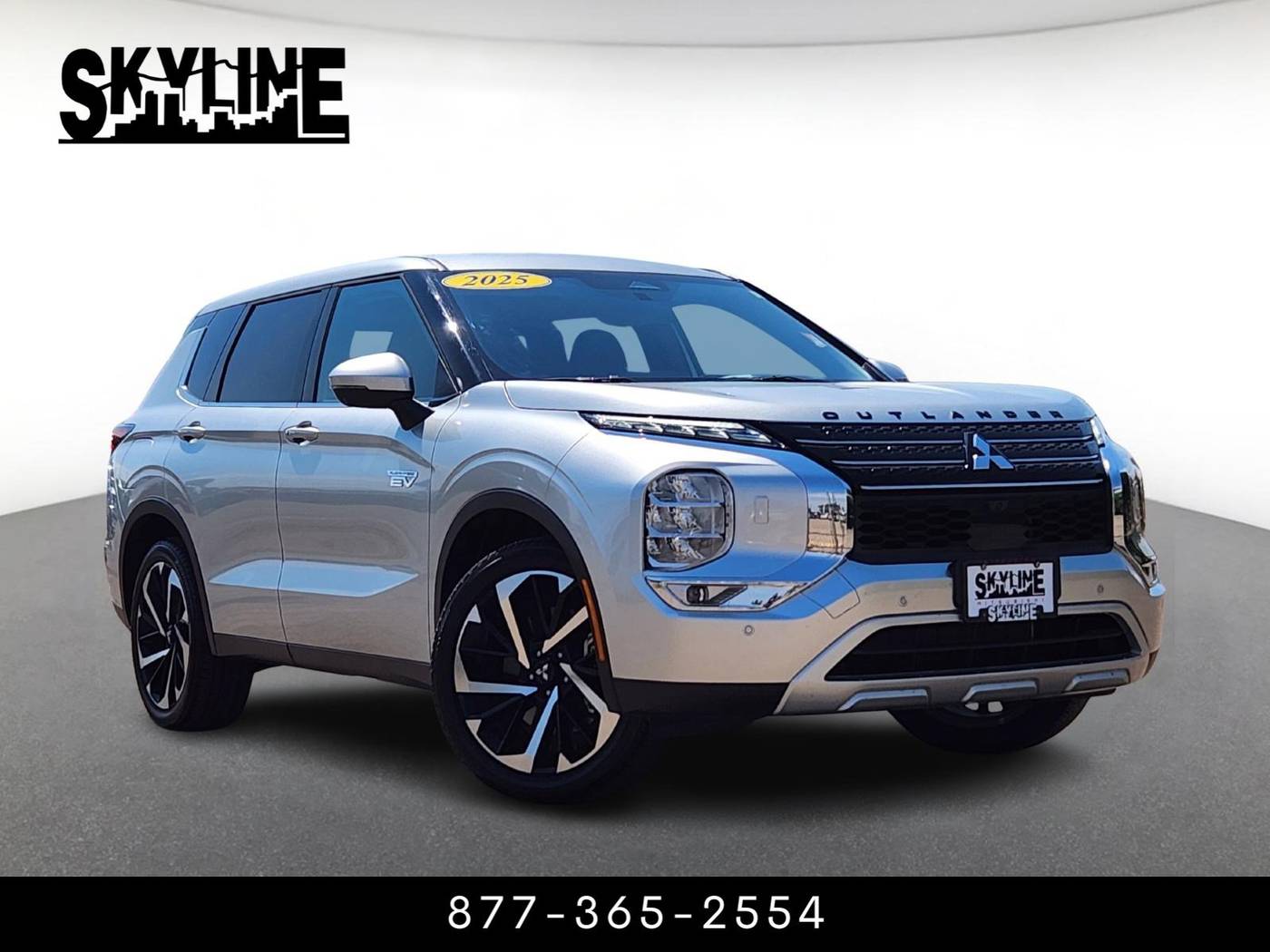 2025 Mitsubishi Outlander Plug-In Hybrid SE — SUV — 16,726 mi — Denver, CO