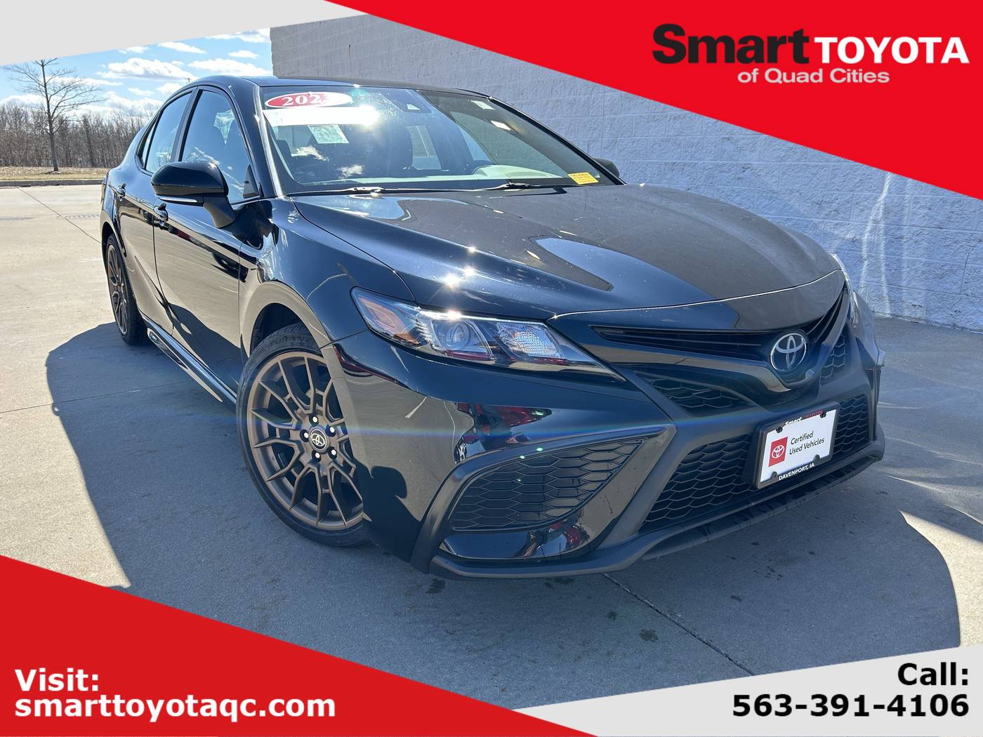 2023 Toyota Camry SE Nightshade — Sedan — 9,850 mi — Davenport, IA