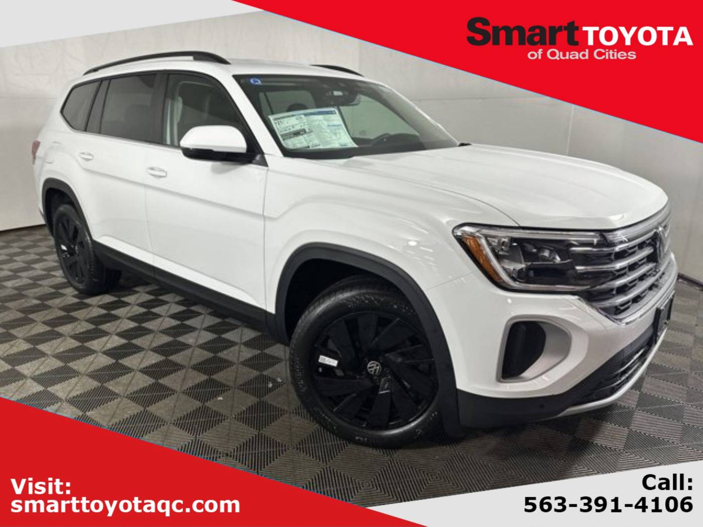 2025 Volkswagen Atlas SE with Technology — SUV — 3,602 mi — Davenport, IA