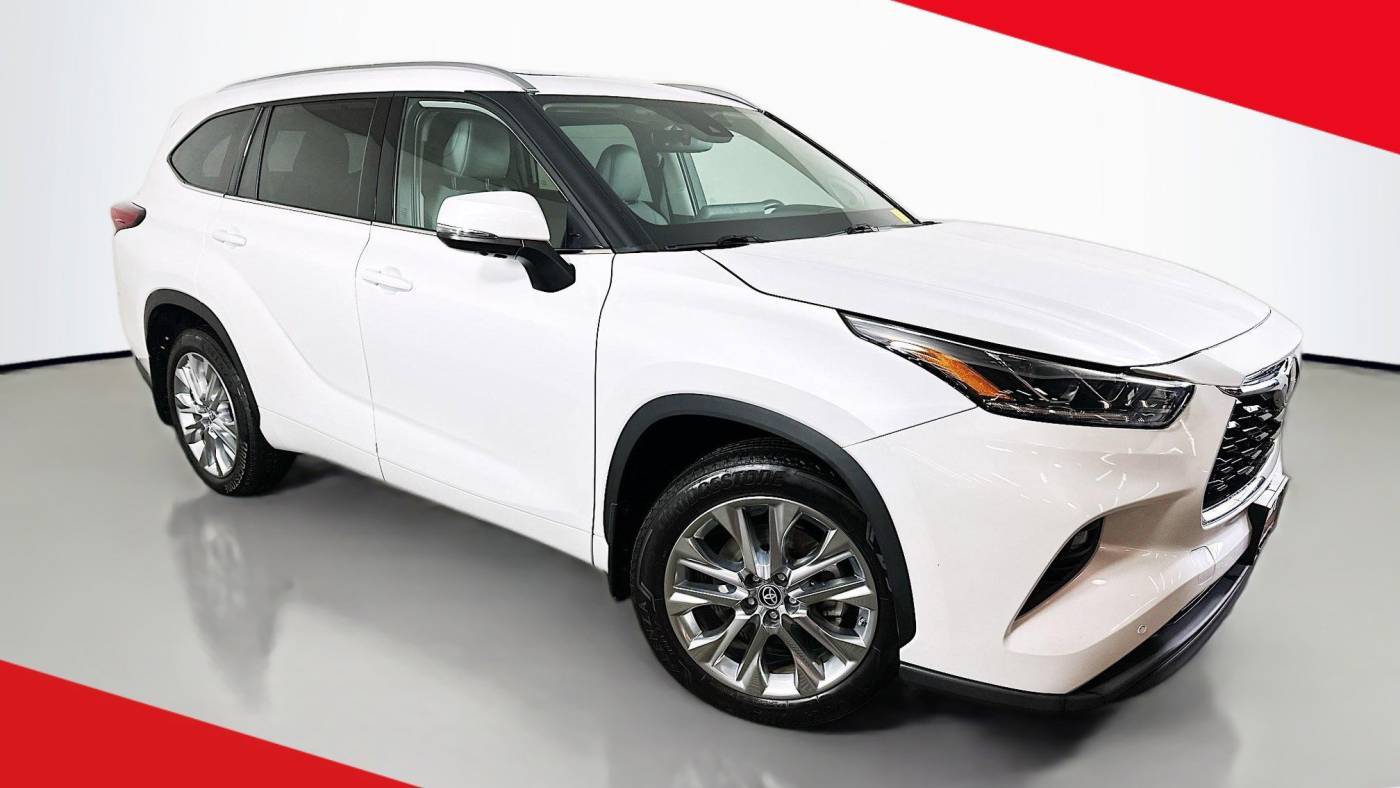 2022 Toyota Highlander Limited — SUV — 25,604 mi — Davenport, IA