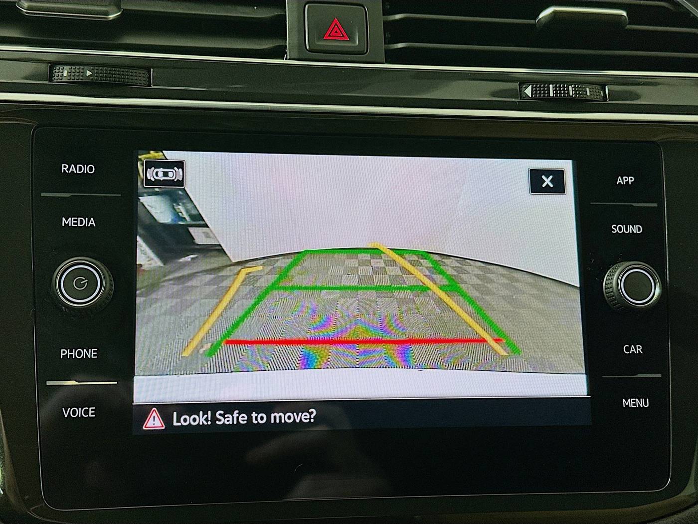 2022 Volkswagen Tiguan SE — SUV — 32,985 mi — Davenport, IA