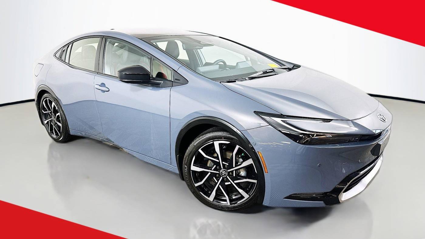 2024 Toyota Prius Prime XSE Premium — Hatchback — 39 mi — Davenport, IA