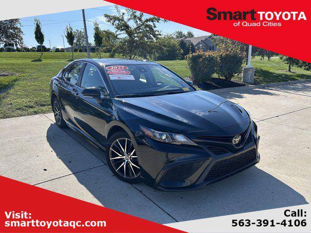 2022 Toyota Camry SE — Sedan — 55,016 mi — Davenport, IA