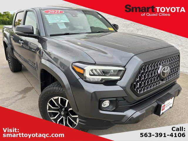 2021 Toyota Tacoma Limited — Pickup Truck — 69,619 mi — Davenport, IA