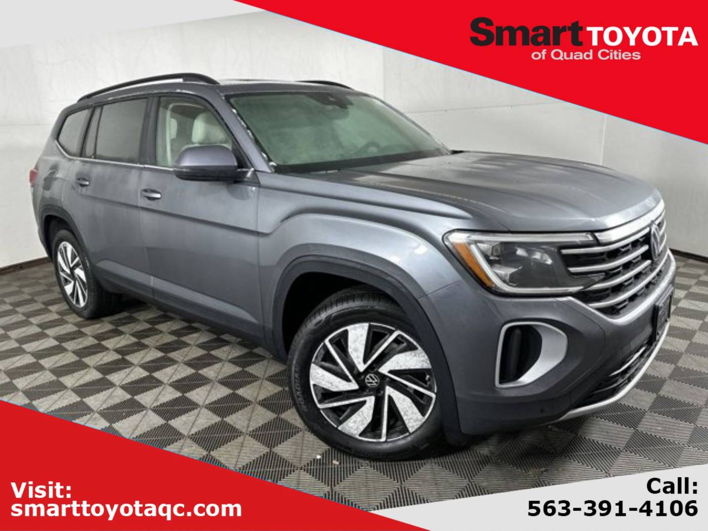 2025 Volkswagen Atlas SE with Technology — SUV — 7 mi — Davenport, IA