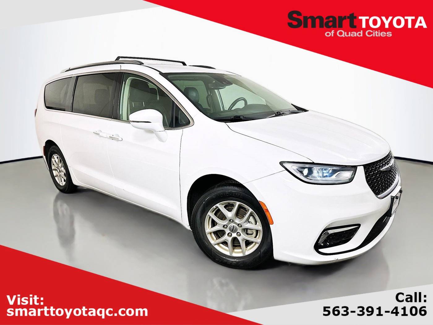 2021 Chrysler Pacifica Touring L — Minivan — 60,453 mi — Davenport, IA