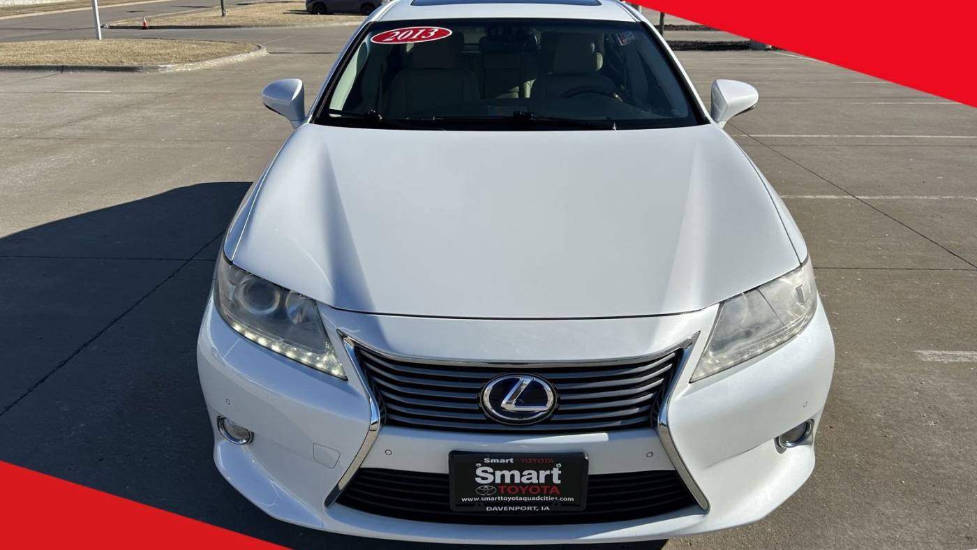 2013 Lexus ES ES 300h — Sedan — 126,270 mi — Davenport, IA