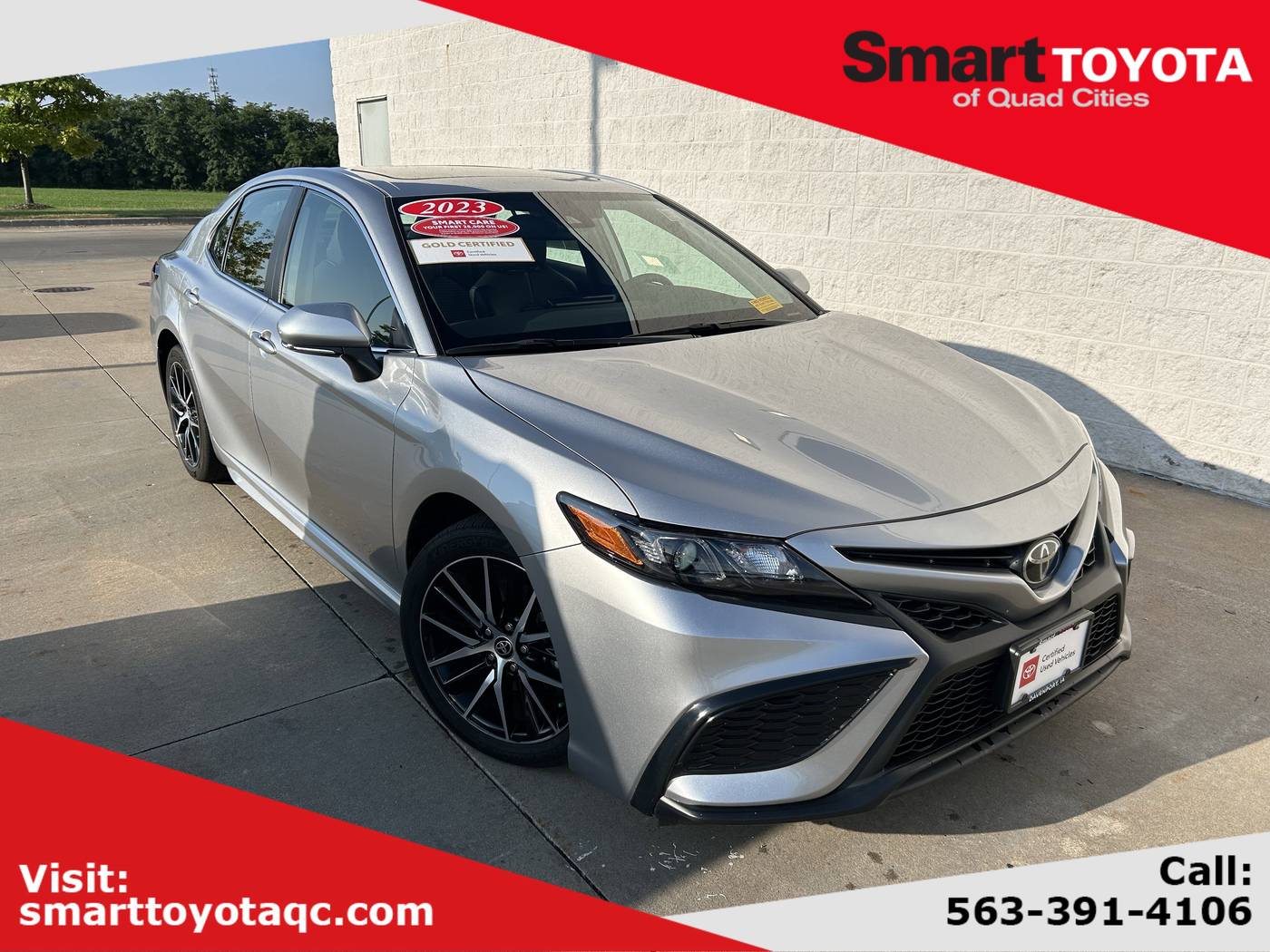 2023 Toyota Camry SE — Sedan — 19,161 mi — Davenport, IA