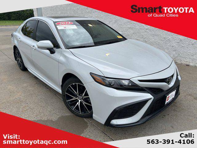 2023 Toyota Camry SE — Sedan — 49,067 mi — Davenport, IA