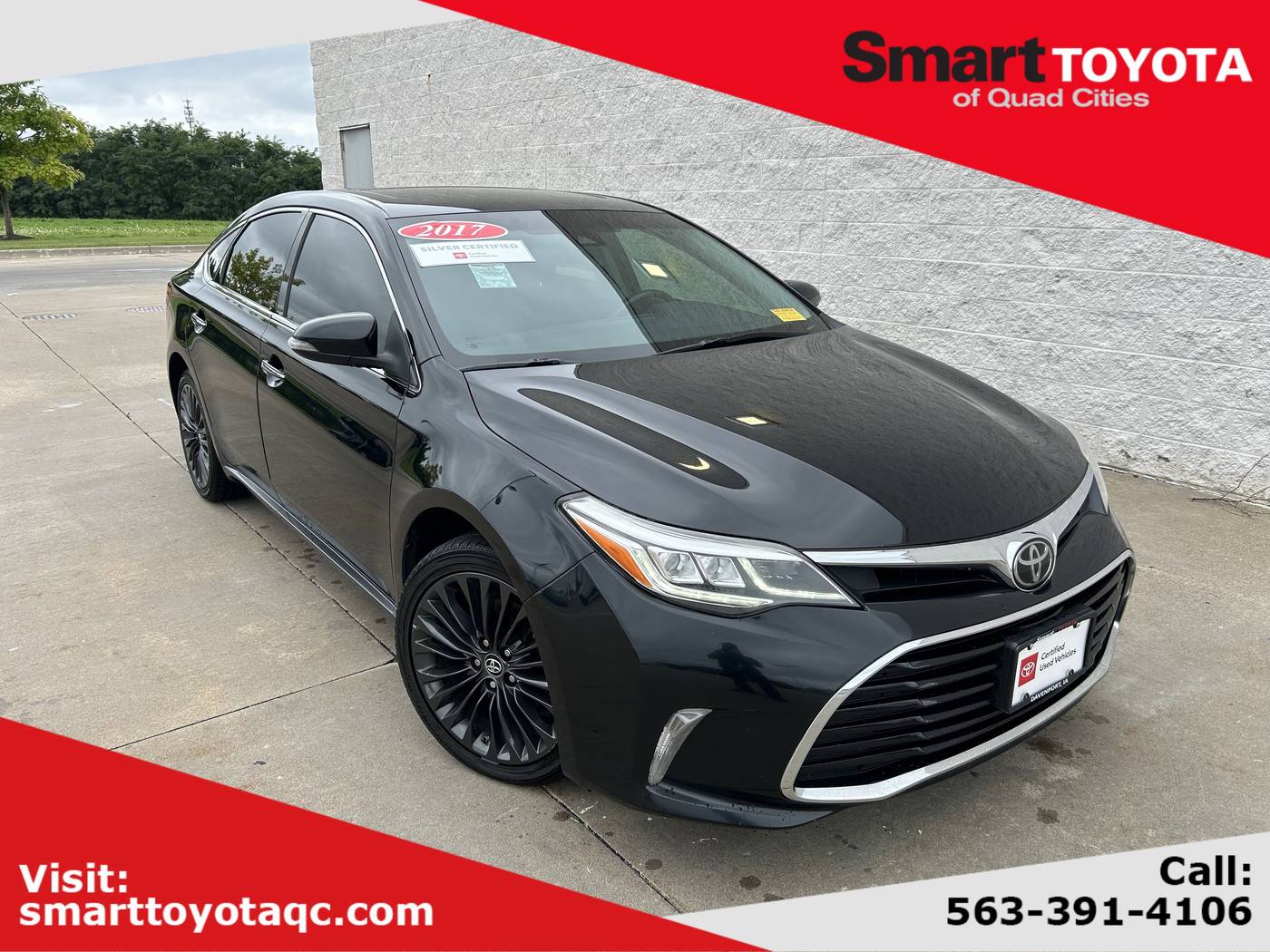 2017 Toyota Avalon XLE — Sedan — 123,381 mi — Davenport, IA