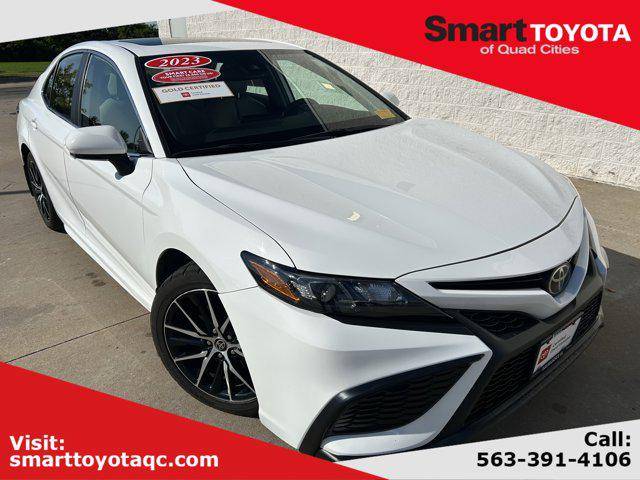 2023 Toyota Camry SE — Sedan — 59,823 mi — Davenport, IA