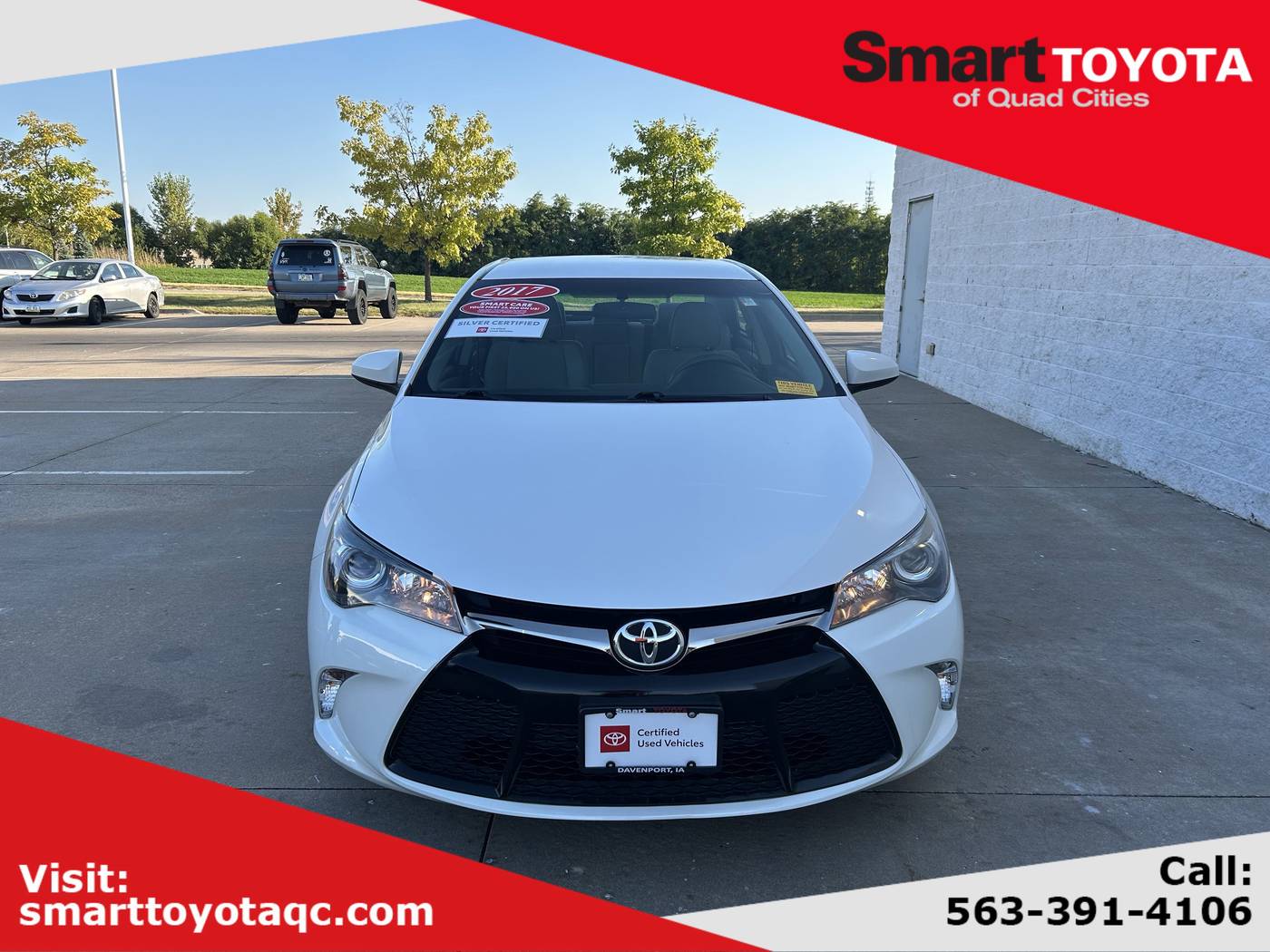 2017 Toyota Camry SE — Sedan — 81,576 mi — Davenport, IA