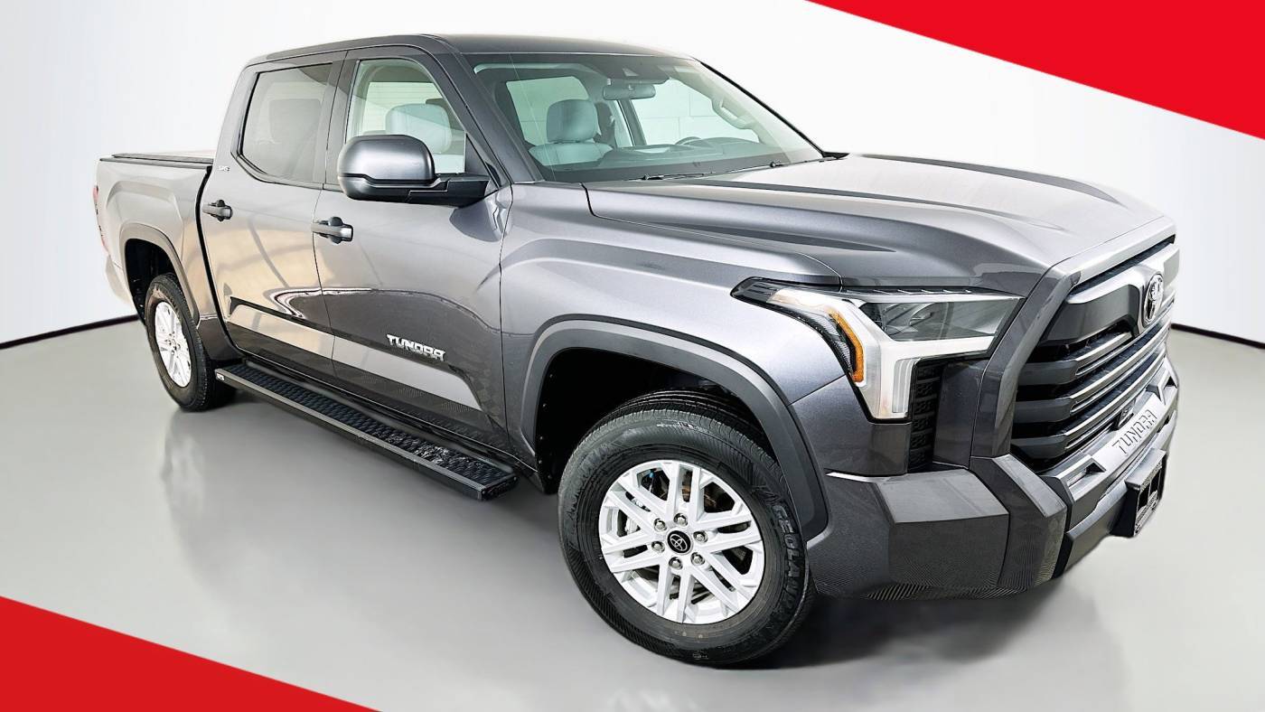 2023 Toyota Tundra SR5 — Pickup Truck — 19,925 mi — Davenport, IA