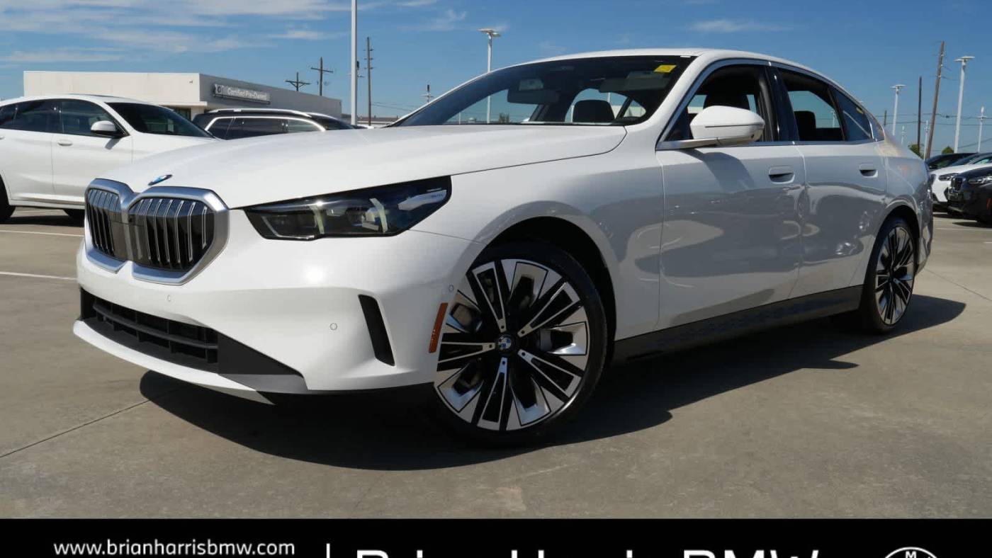 2025 BMW 5 Series 530i — Sedan — 8,901 mi — Baton Rouge, LA