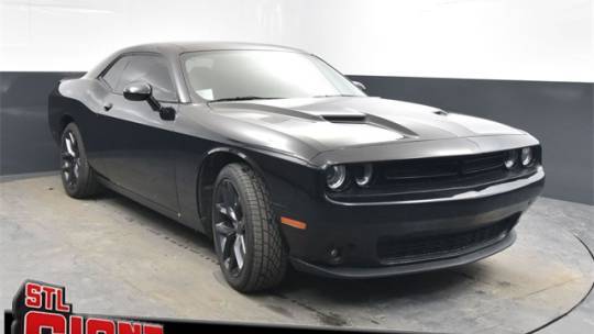 2022 Dodge Challenger SXT — Coupe — 53,755 mi — St. Louis, MO