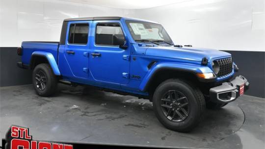 2024 Jeep Gladiator Sport S — Pickup Truck — 5,785 mi — St. Louis, MO