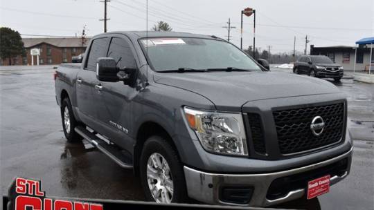2019 Nissan Titan SV — Pickup Truck — 55,731 mi — St. Louis, MO