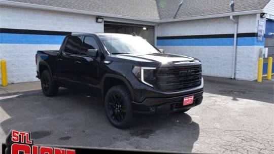 2024 GMC Sierra 1500 Elevation — Pickup Truck — 4,689 mi — St. Louis, MO