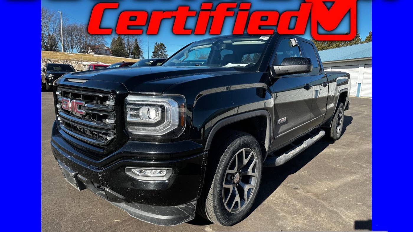 2017 GMC Sierra 1500 SLT — Pickup Truck — 102,779 mi — Bloomer, WI