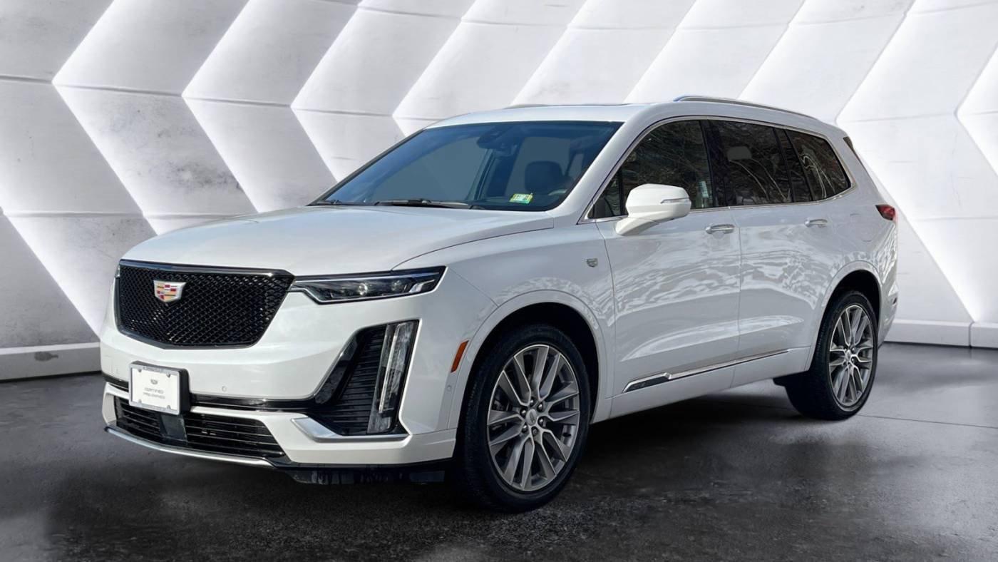 2024 Cadillac XT6 Premium Luxury — SUV — 9,163 mi — North Springfield, VT