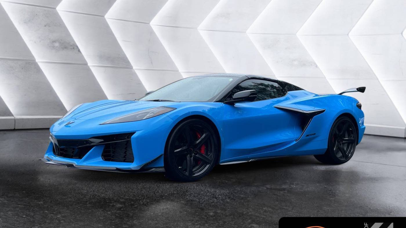 2023 Chevrolet Corvette Z06 3LZ — Convertible — 2,230 mi — North Springfield, VT