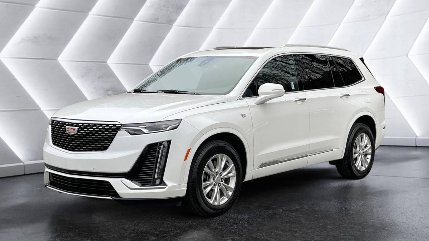 2024 Cadillac XT6 Luxury — SUV — 8,750 mi — North Springfield, VT