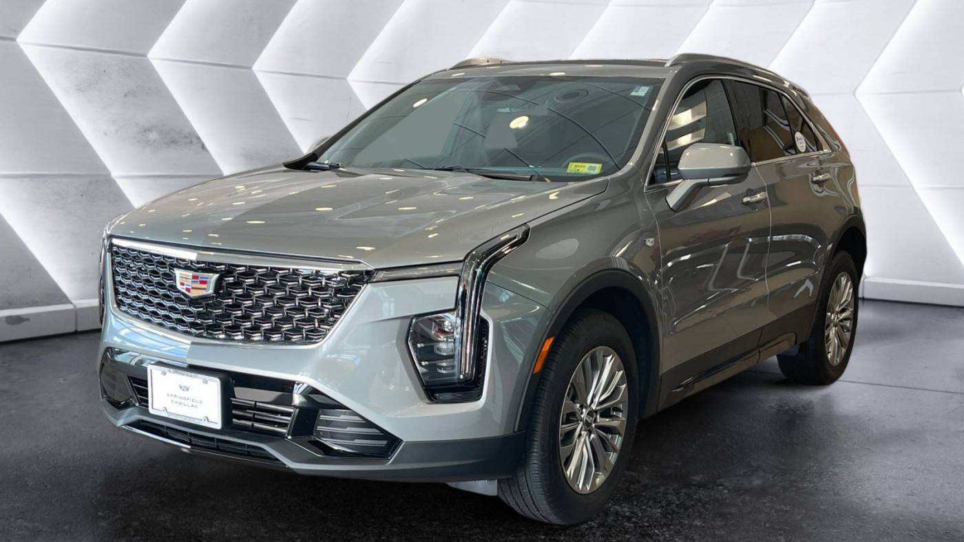 2024 Cadillac XT4 Premium Luxury — SUV — 97 mi — North Springfield, VT
