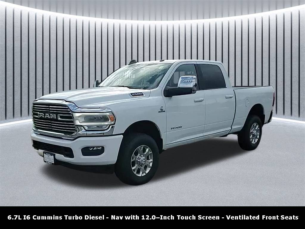 2023 Ram 2500 Laramie — Pickup Truck — 41 mi — St. Charles, IL