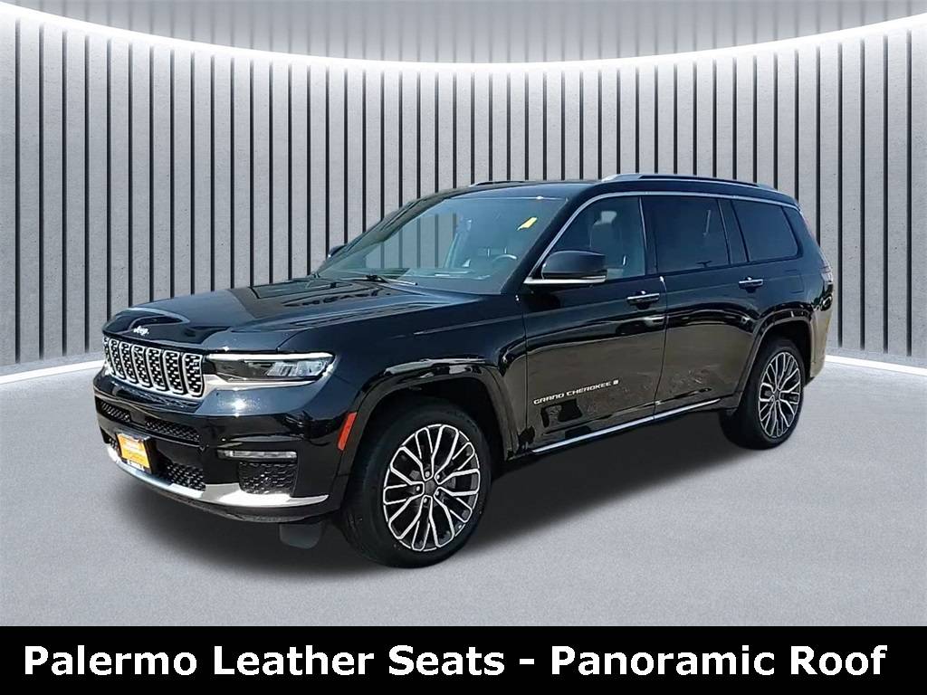2022 Jeep Grand Cherokee Summit Reserve — SUV — 35,173 mi — St. Charles, IL