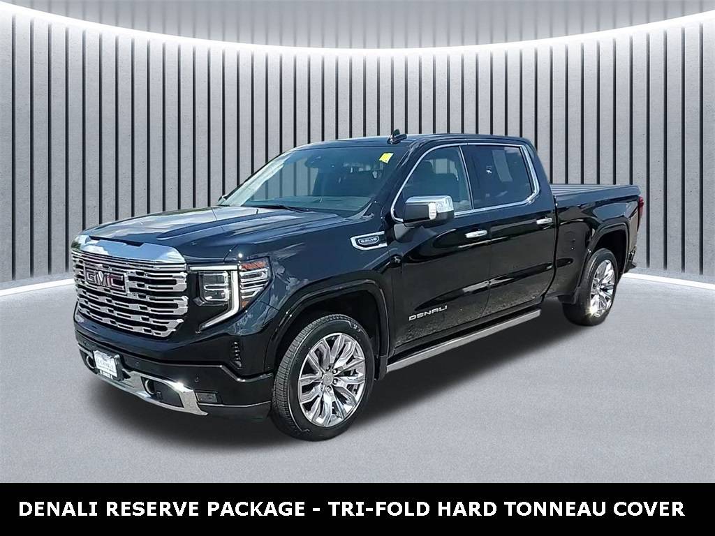 2023 GMC Sierra 1500 Denali — Pickup Truck — 38,331 mi — St. Charles, IL