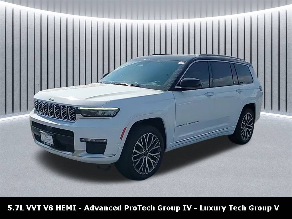 2023 Jeep Grand Cherokee Summit — SUV — 26,291 mi — St. Charles, IL